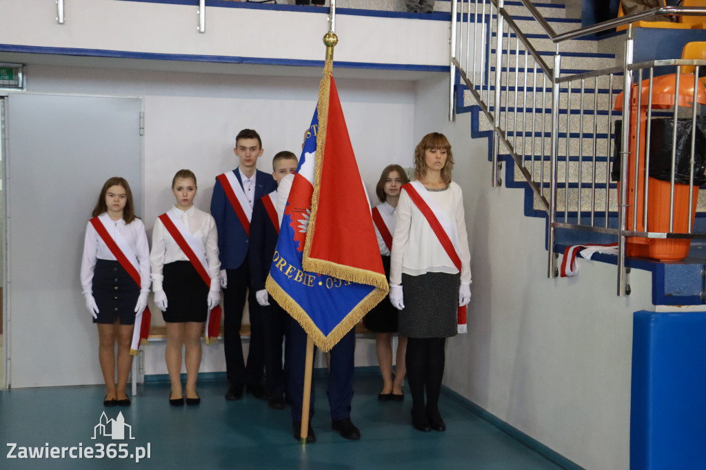 FOTORELACJA - Uroczystość Nadania Sztandaru Sp1 Poręba