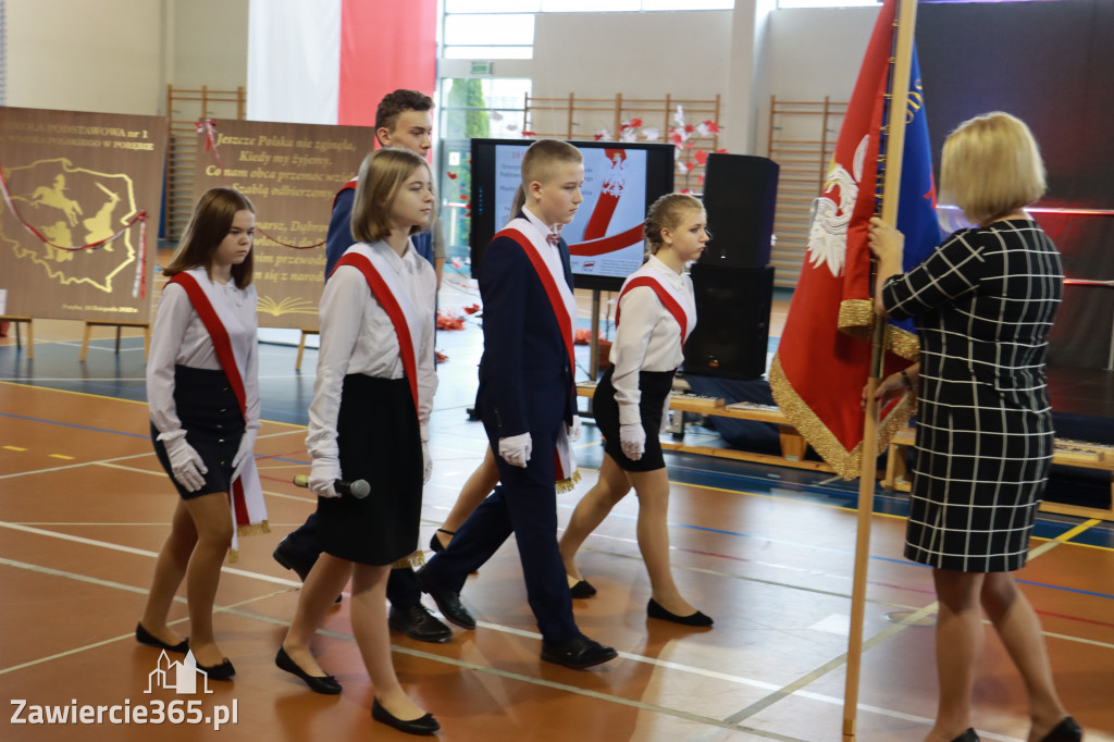 FOTORELACJA - Uroczystość Nadania Sztandaru Sp1 Poręba