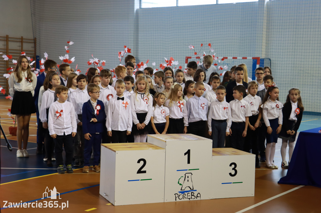 FOTORELACJA - Uroczystość Nadania Sztandaru Sp1 Poręba