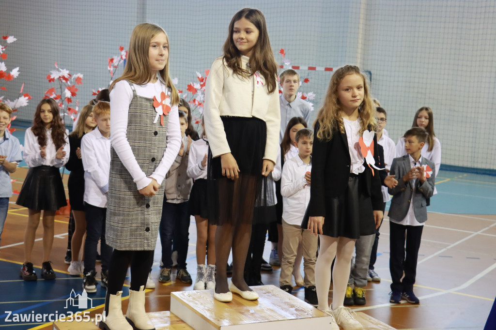 FOTORELACJA - Uroczystość Nadania Sztandaru Sp1 Poręba