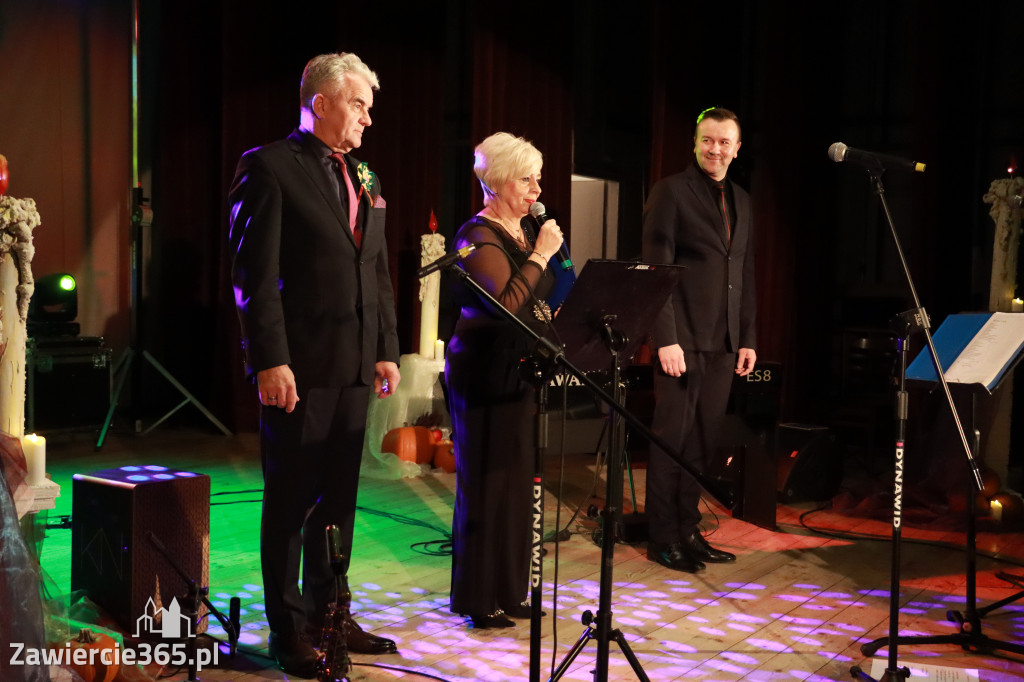 Fotorelacja Koncert Zaduszki Jezzowe w Porębie.
