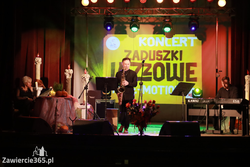 Fotorelacja Koncert Zaduszki Jezzowe w Porębie.