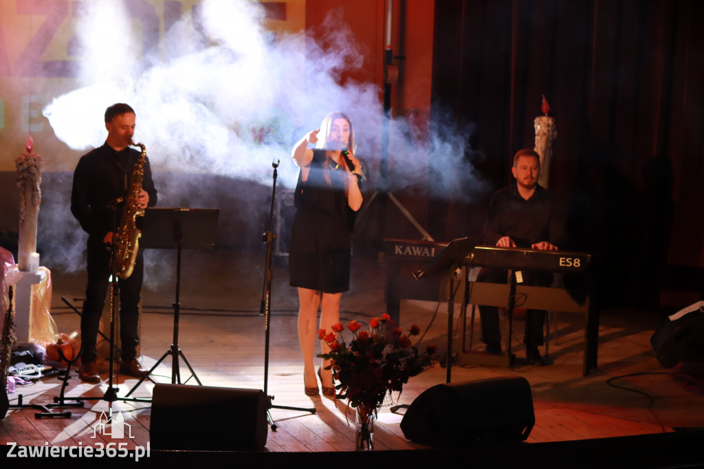 Fotorelacja Koncert Zaduszki Jezzowe w Porębie.
