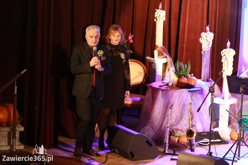 Fotorelacja Koncert Zaduszki Jezzowe w Porębie.