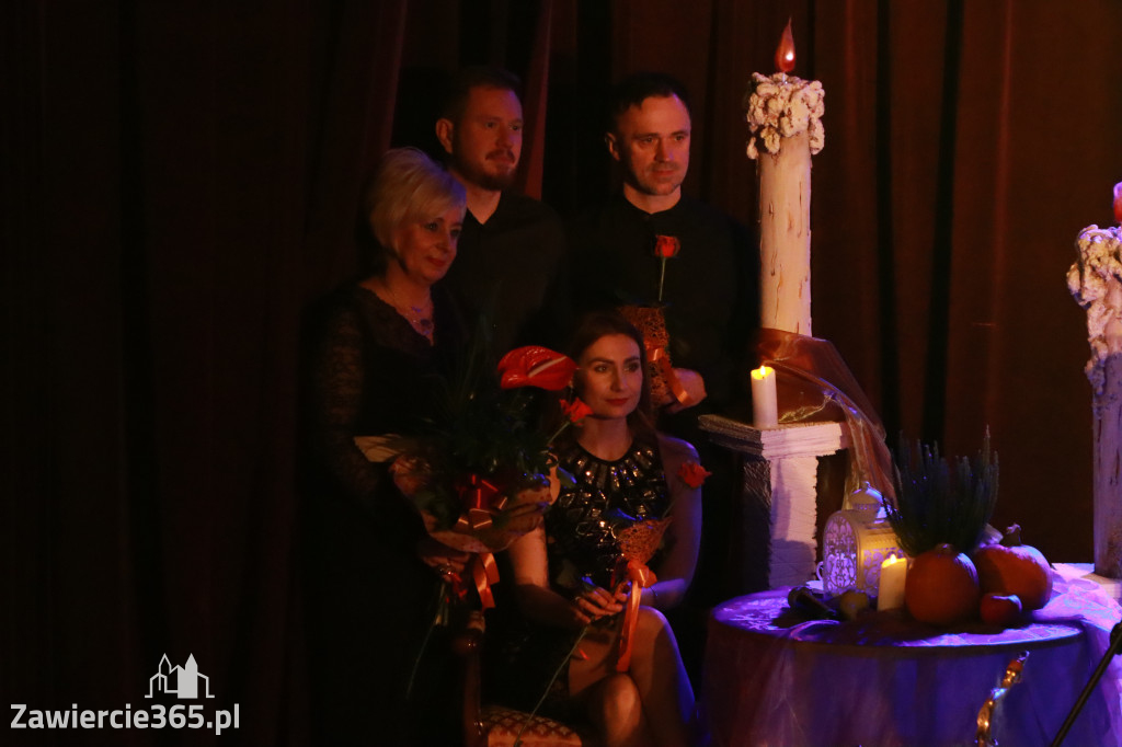 Fotorelacja Koncert Zaduszki Jezzowe w Porębie.