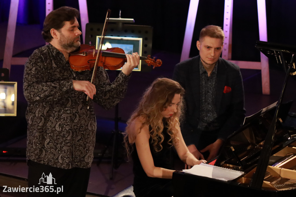 Fotorelacja Koncert DWA ŚWIATY - SZTUKA BEZ GRANIC