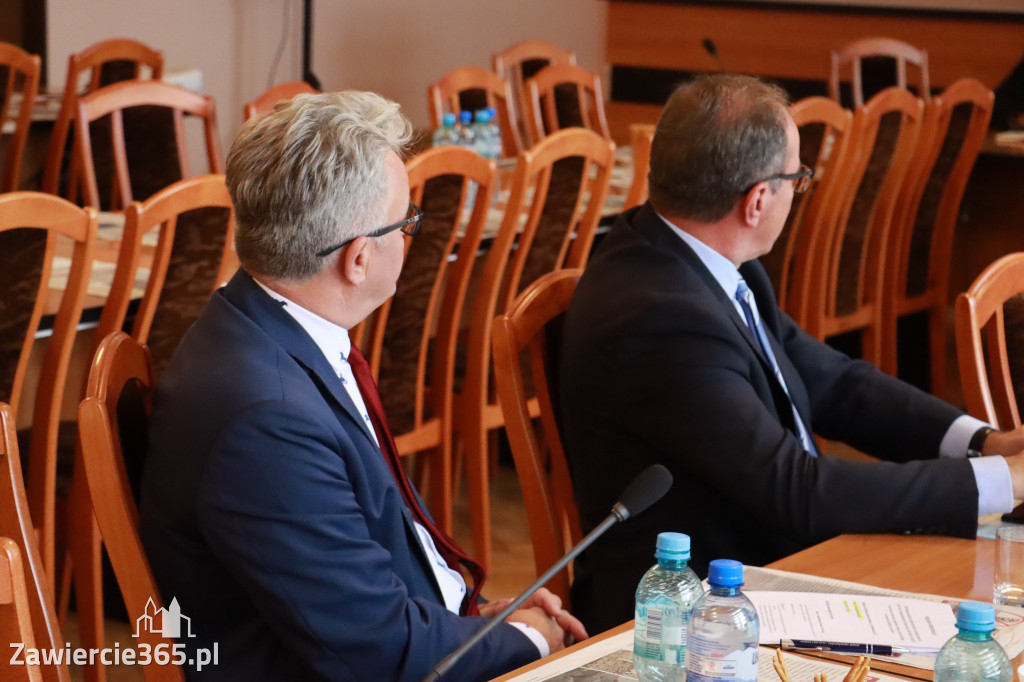 Fotorelacja: Konferencja - przyszłość Zawiercia
