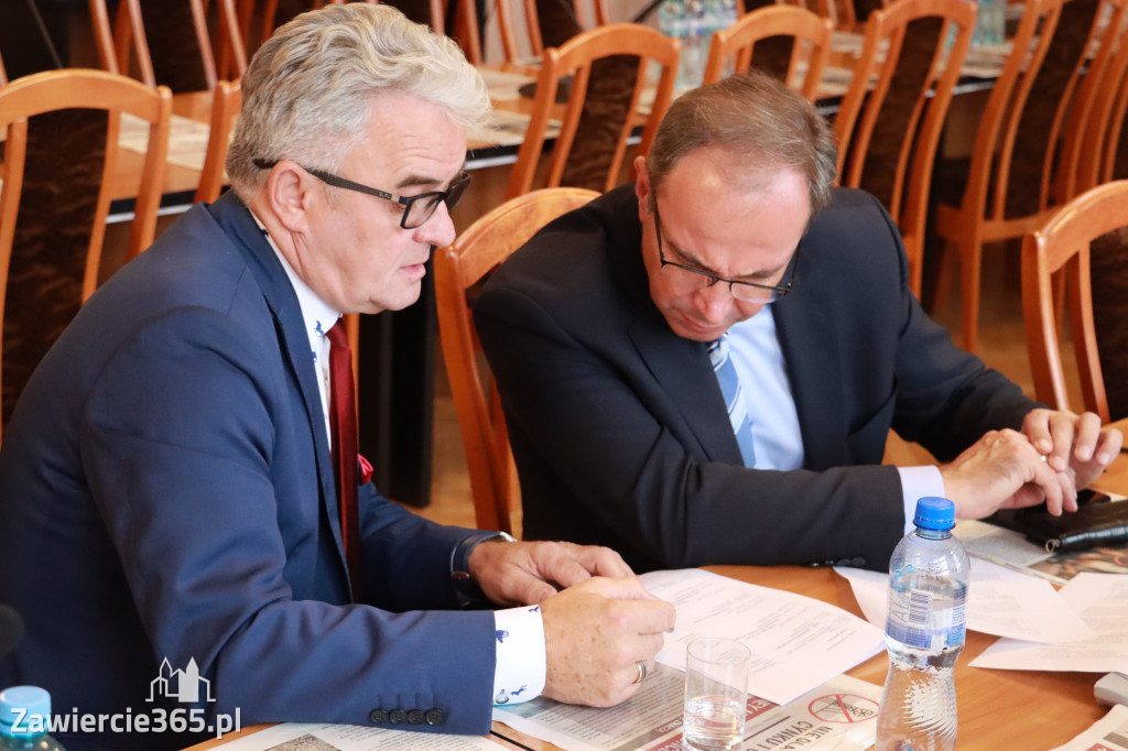 Fotorelacja: Konferencja - przyszłość Zawiercia