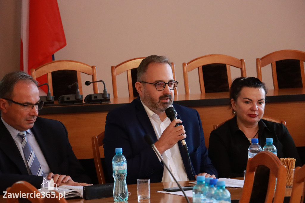 Fotorelacja: Konferencja - przyszłość Zawiercia