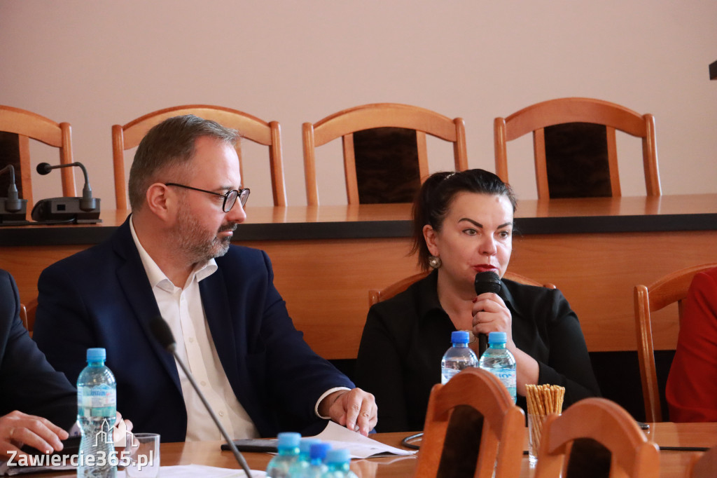 Fotorelacja: Konferencja - przyszłość Zawiercia