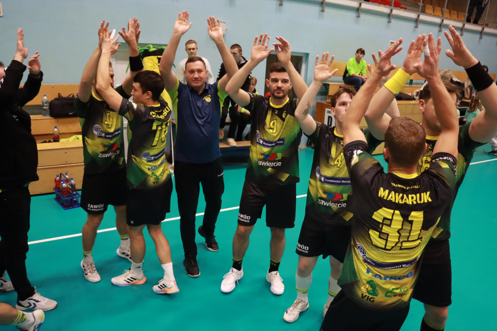 KS Viret CMC Zawiercie Przegrywamy z KSSPR Końskie 25:27 (13:13)
