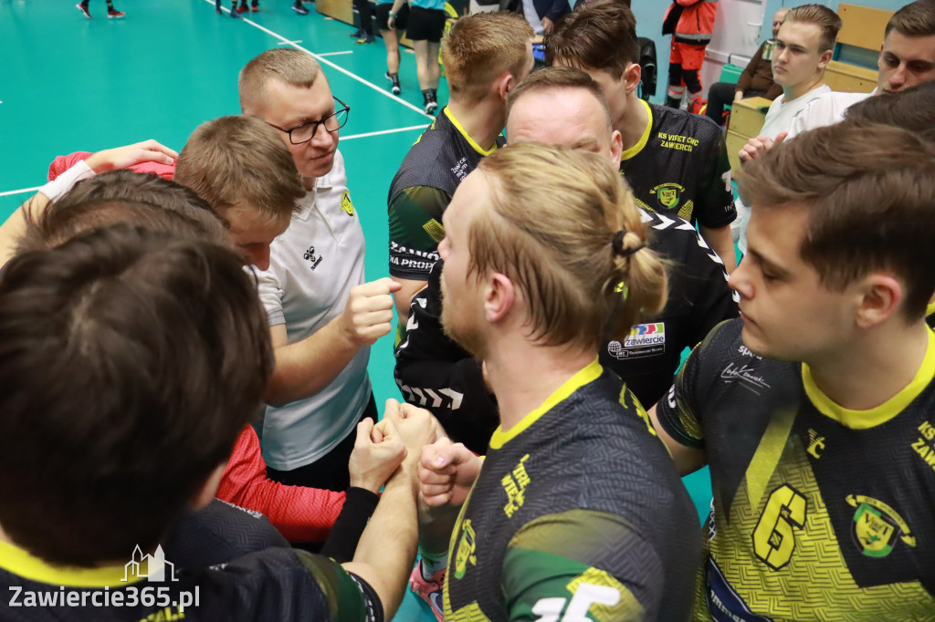KS Viret CMC Zawiercie Przegrywamy z KSSPR Końskie 25:27 (13:13)
