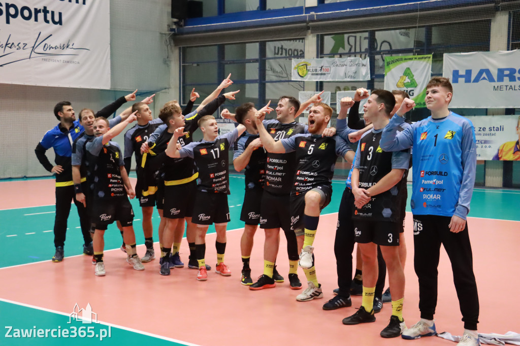 KS Viret CMC Zawiercie Przegrywamy z KSSPR Końskie 25:27 (13:13)
