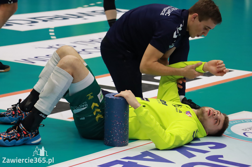 PRZEDŚWIĄTECZNE ZWYCIĘSTWO, RADOMIANIE POKONANI 3:0