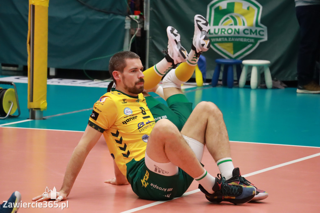 PRZEDŚWIĄTECZNE ZWYCIĘSTWO, RADOMIANIE POKONANI 3:0