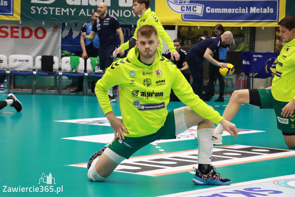 PRZEDŚWIĄTECZNE ZWYCIĘSTWO, RADOMIANIE POKONANI 3:0
