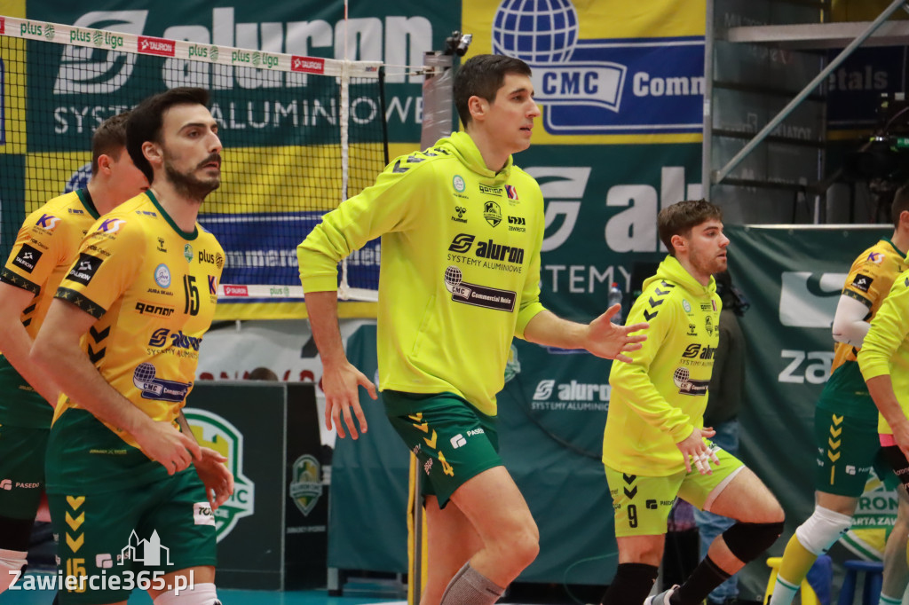PRZEDŚWIĄTECZNE ZWYCIĘSTWO, RADOMIANIE POKONANI 3:0