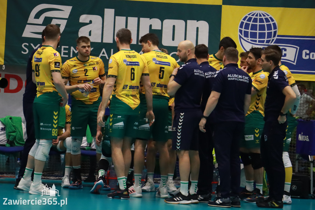 PRZEDŚWIĄTECZNE ZWYCIĘSTWO, RADOMIANIE POKONANI 3:0