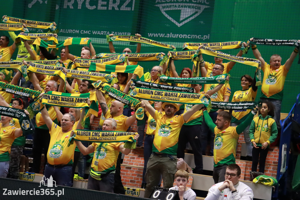 PRZEDŚWIĄTECZNE ZWYCIĘSTWO, RADOMIANIE POKONANI 3:0
