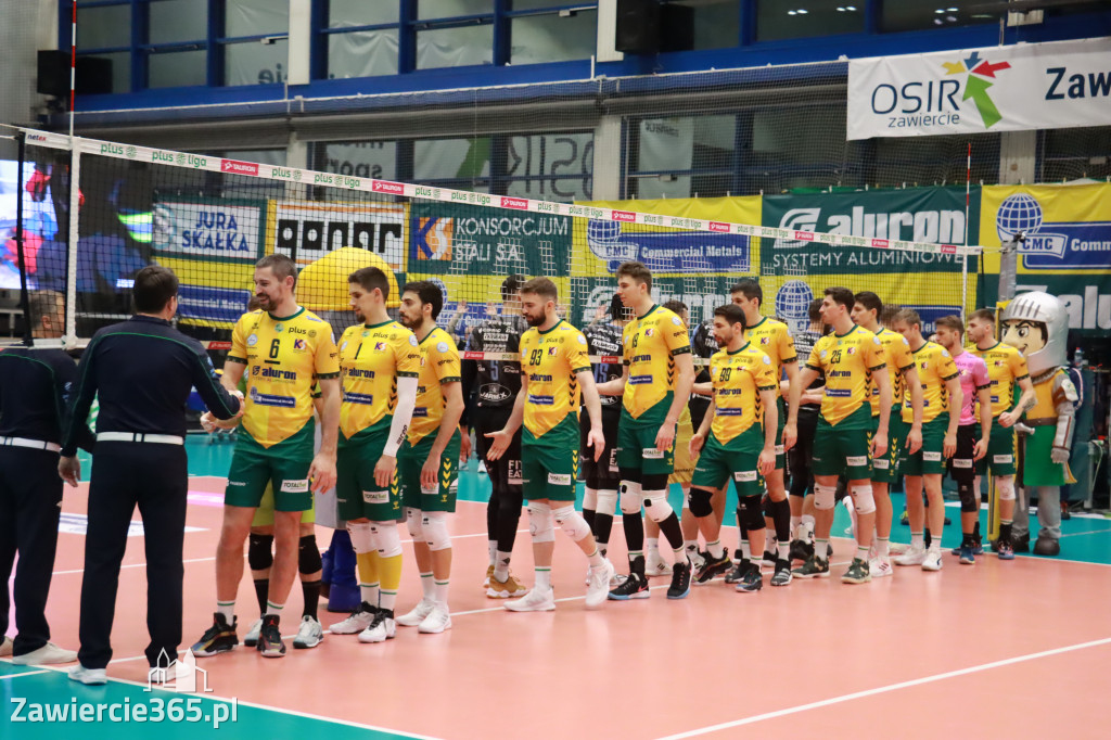 PRZEDŚWIĄTECZNE ZWYCIĘSTWO, RADOMIANIE POKONANI 3:0