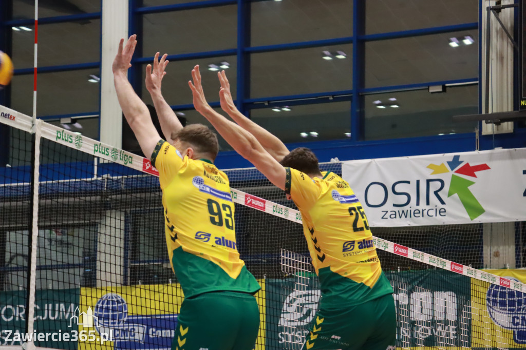 PRZEDŚWIĄTECZNE ZWYCIĘSTWO, RADOMIANIE POKONANI 3:0
