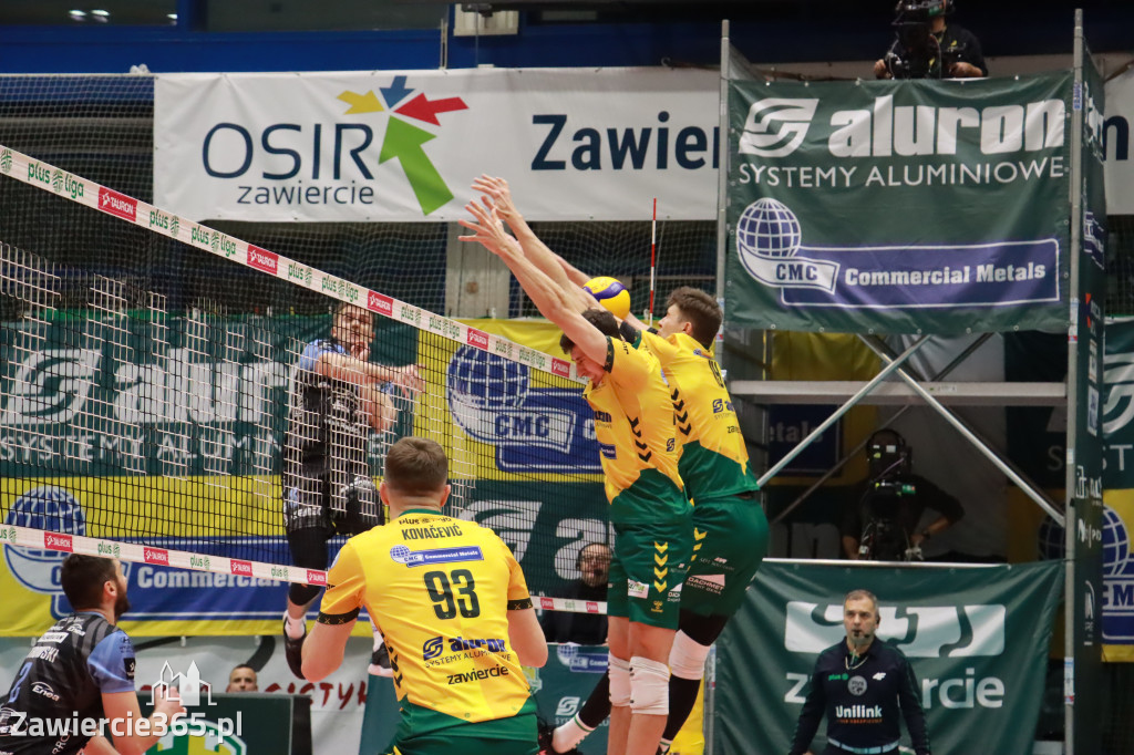 PRZEDŚWIĄTECZNE ZWYCIĘSTWO, RADOMIANIE POKONANI 3:0