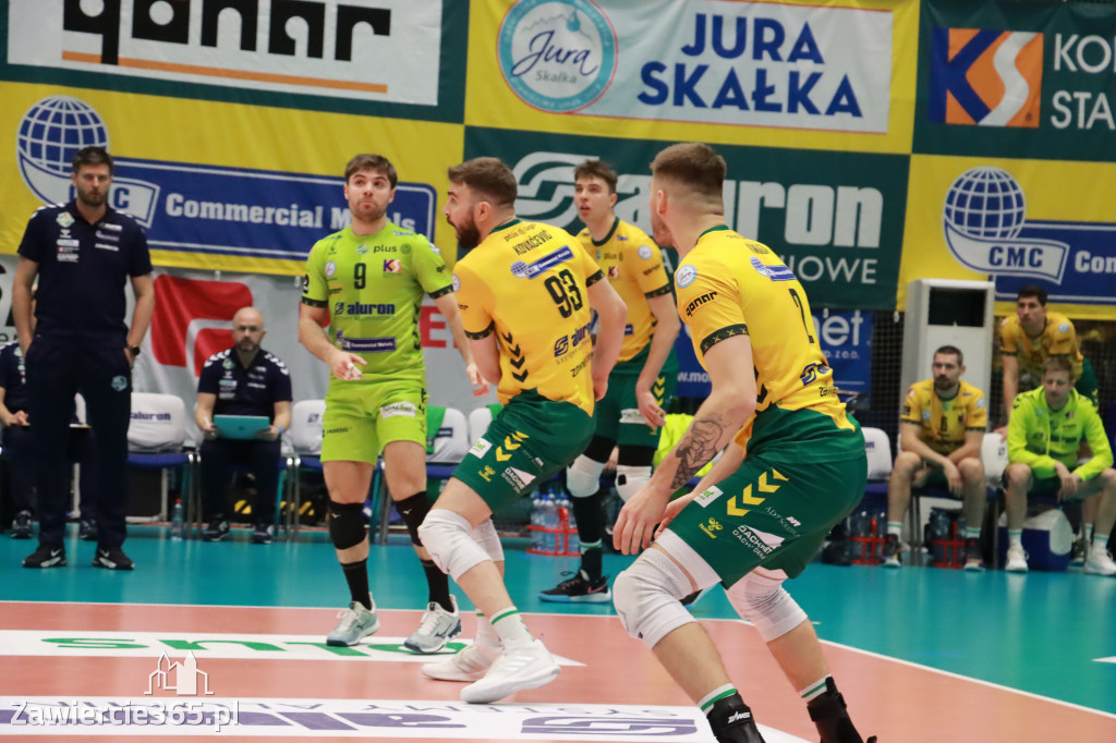 PRZEDŚWIĄTECZNE ZWYCIĘSTWO, RADOMIANIE POKONANI 3:0