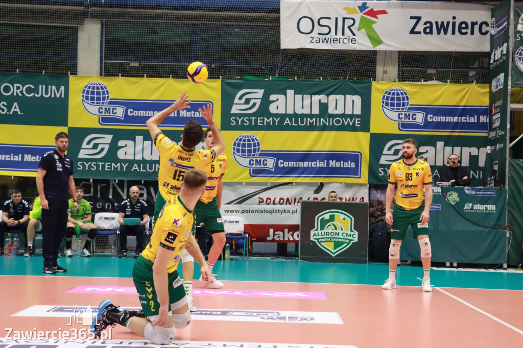 PRZEDŚWIĄTECZNE ZWYCIĘSTWO, RADOMIANIE POKONANI 3:0