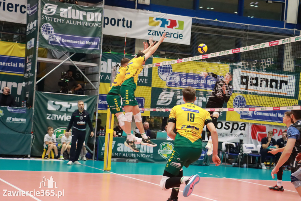 PRZEDŚWIĄTECZNE ZWYCIĘSTWO, RADOMIANIE POKONANI 3:0