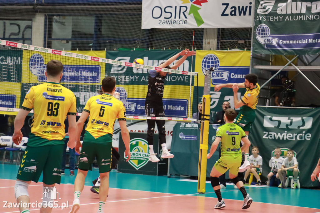 PRZEDŚWIĄTECZNE ZWYCIĘSTWO, RADOMIANIE POKONANI 3:0