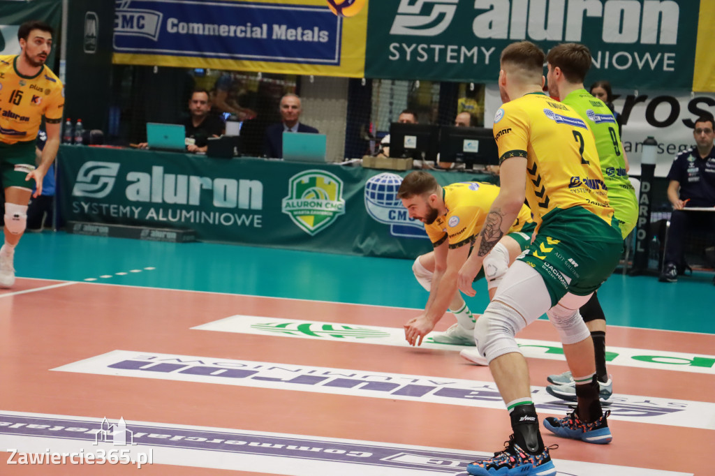 PRZEDŚWIĄTECZNE ZWYCIĘSTWO, RADOMIANIE POKONANI 3:0