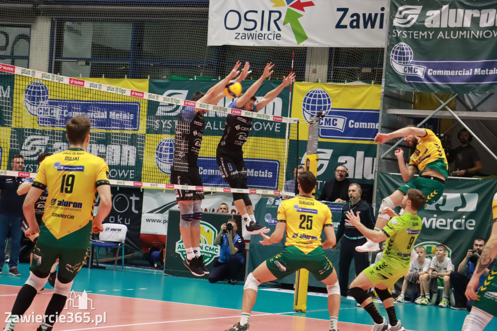 PRZEDŚWIĄTECZNE ZWYCIĘSTWO, RADOMIANIE POKONANI 3:0
