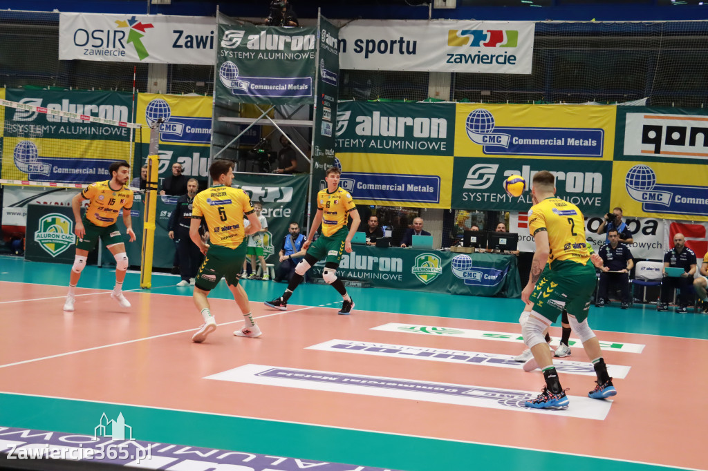 PRZEDŚWIĄTECZNE ZWYCIĘSTWO, RADOMIANIE POKONANI 3:0