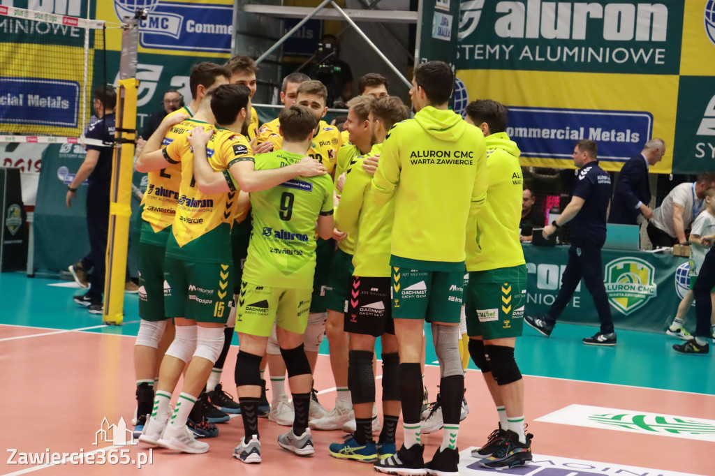 PRZEDŚWIĄTECZNE ZWYCIĘSTWO, RADOMIANIE POKONANI 3:0