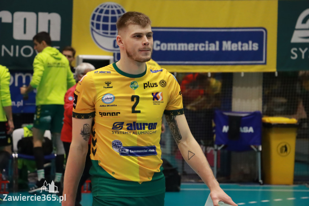 PRZEDŚWIĄTECZNE ZWYCIĘSTWO, RADOMIANIE POKONANI 3:0
