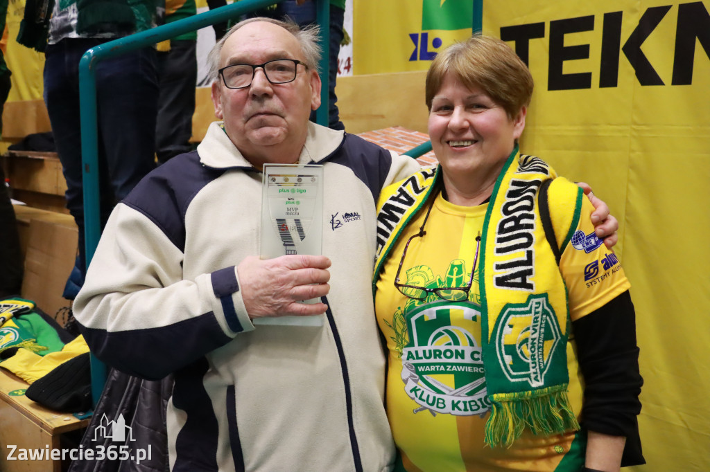 PRZEDŚWIĄTECZNE ZWYCIĘSTWO, RADOMIANIE POKONANI 3:0