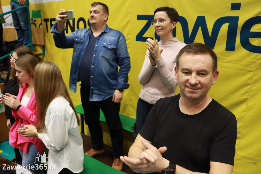 JASTRZĘBIE POKONANE PO TIE-BREAKU!
