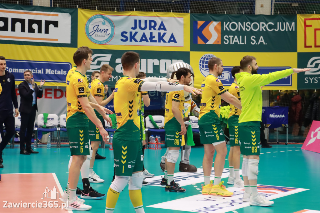JASTRZĘBIE POKONANE PO TIE-BREAKU!