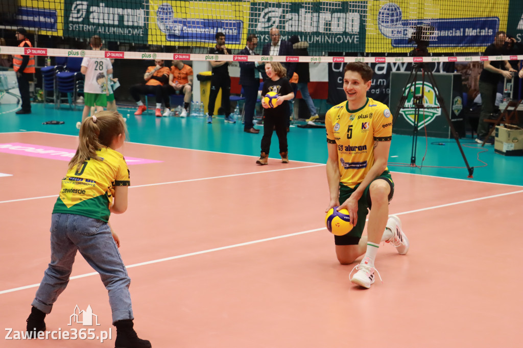 JASTRZĘBIE POKONANE PO TIE-BREAKU!