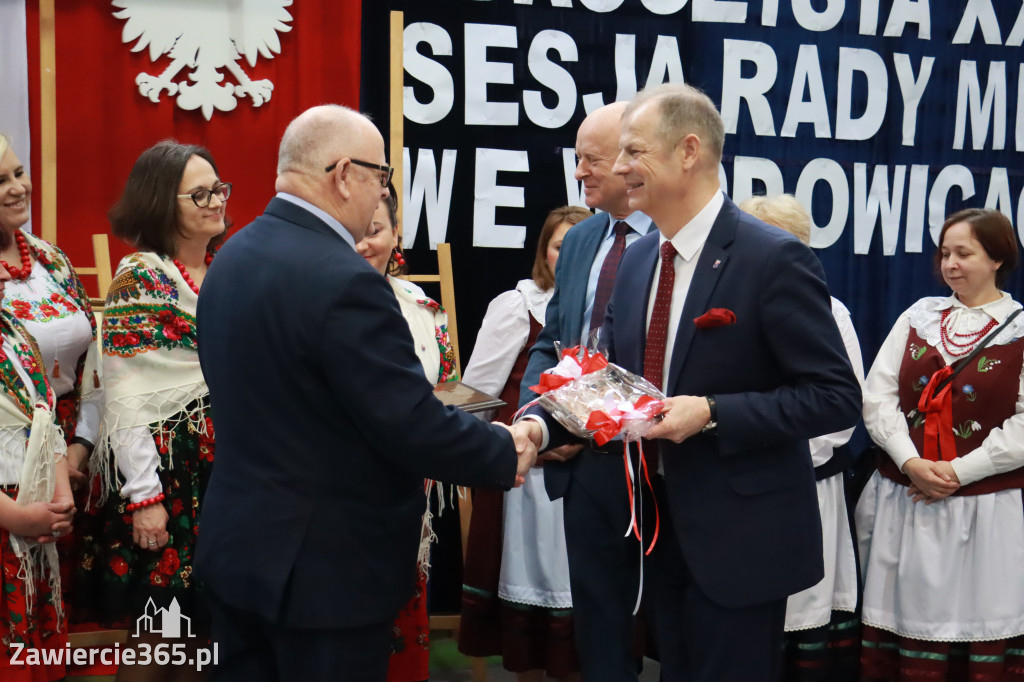 Fotorelacja Uroczysta Sesja Rady Miejskiej Włodowice