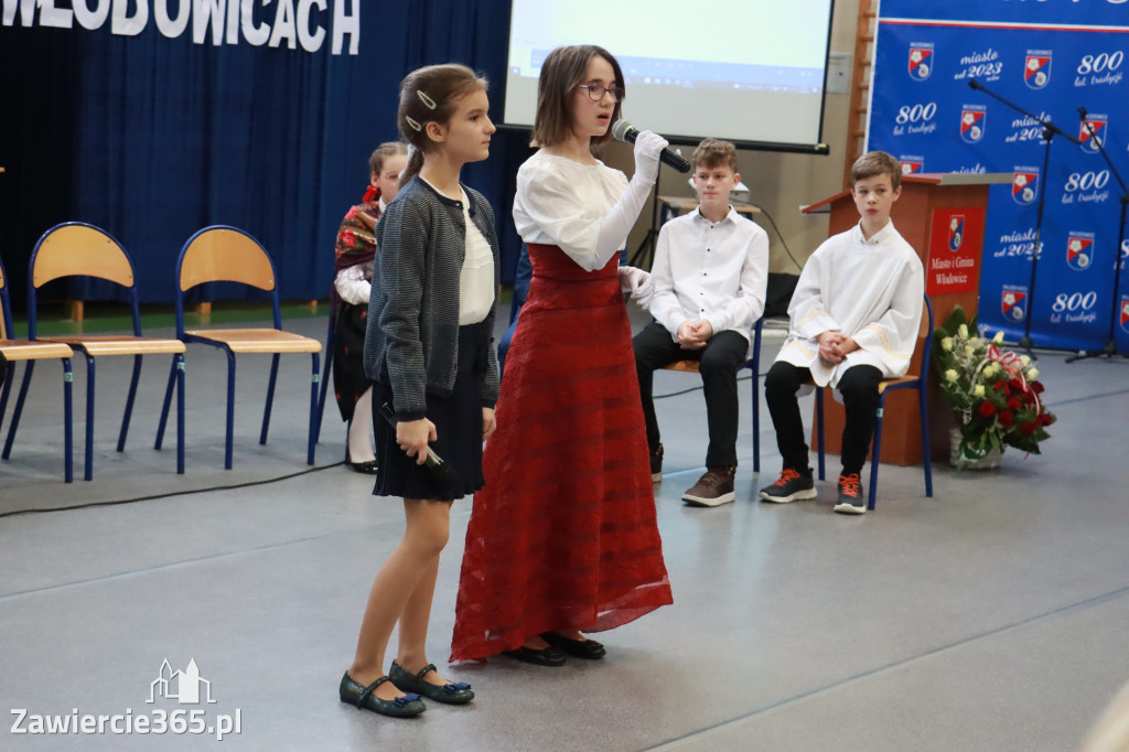 Część artystyczna Sesji Rady Miejskiej we Włodowicach