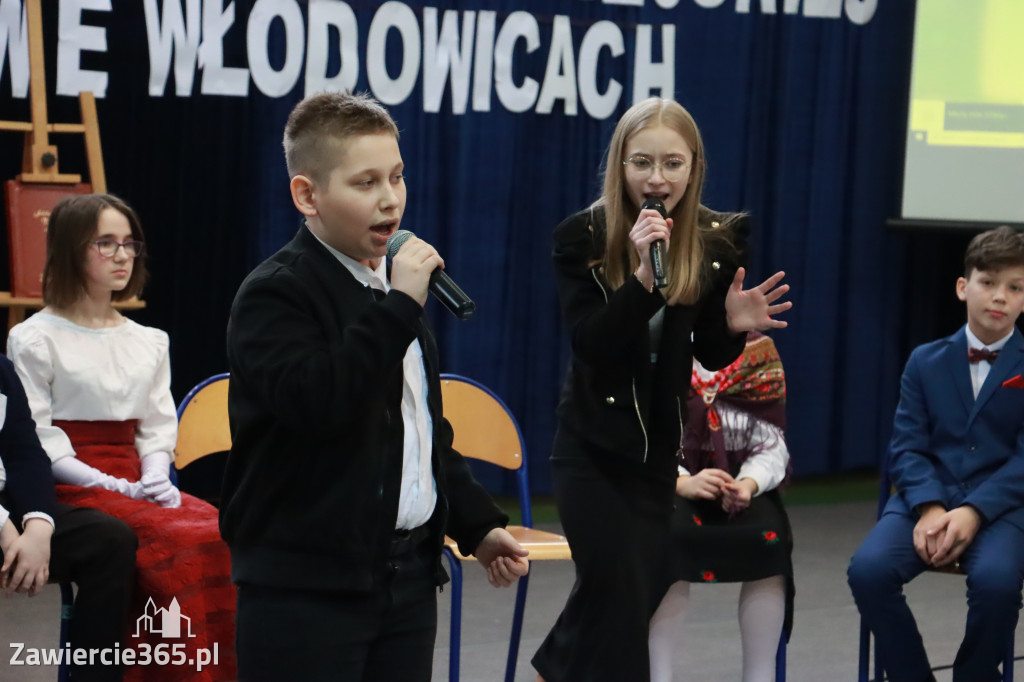 Część artystyczna Sesji Rady Miejskiej we Włodowicach