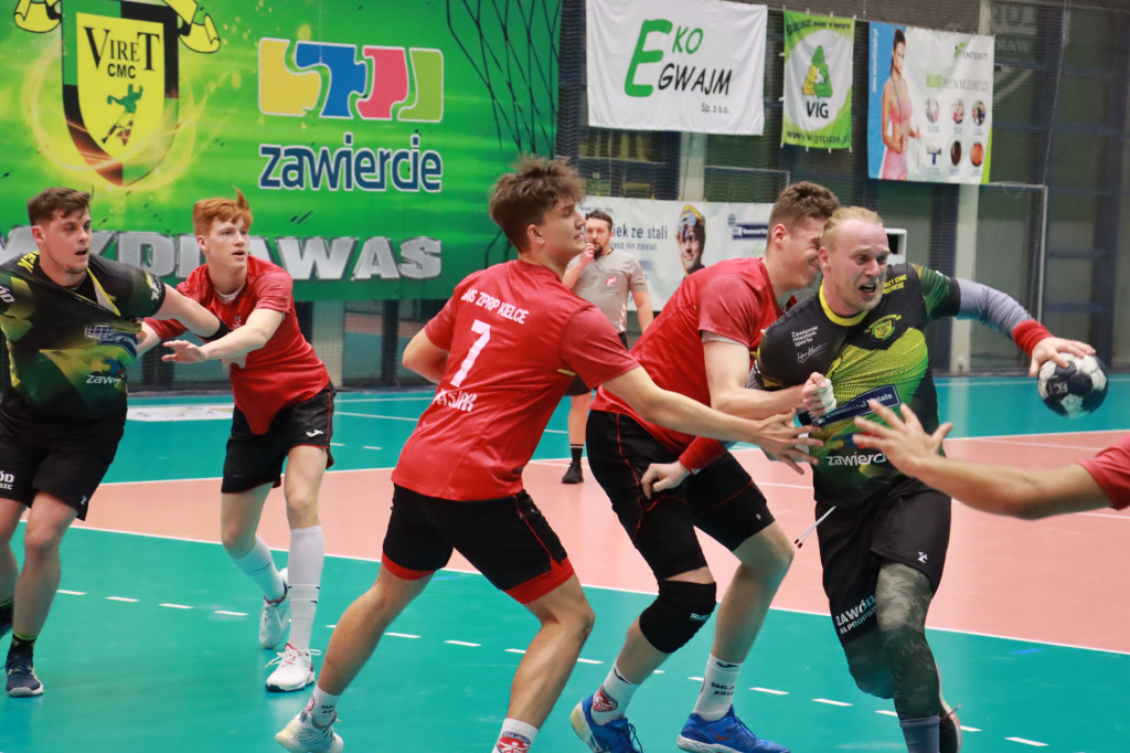 KS Viret CMC Zawiercie - SMS ZPRP I Kielce  26-34