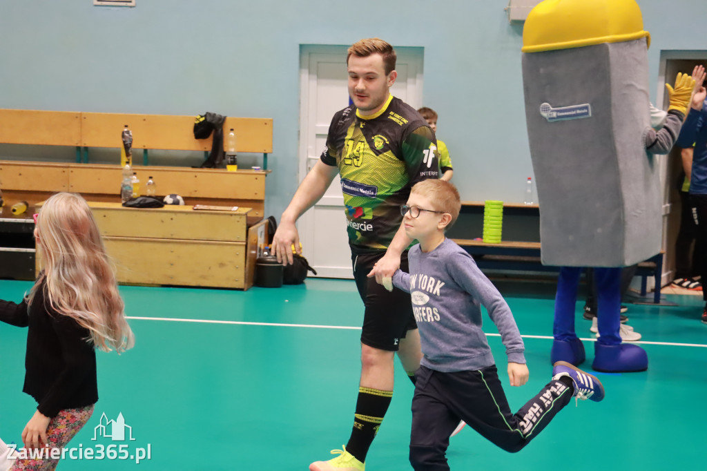 KS Viret CMC Zawiercie - SMS ZPRP I Kielce  26-34