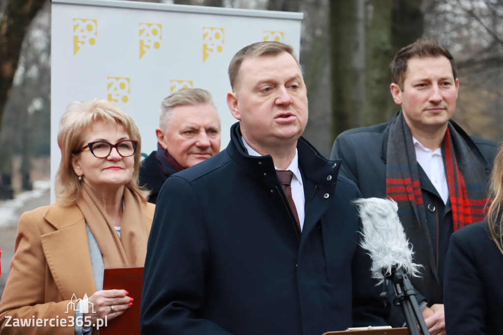 Fotrelacja - Konferencja partii Polska 2050 w Zawierciu