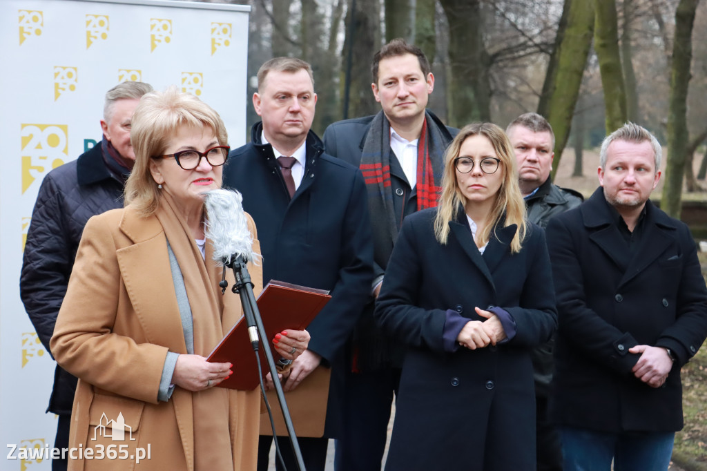 Fotrelacja - Konferencja partii Polska 2050 w Zawierciu