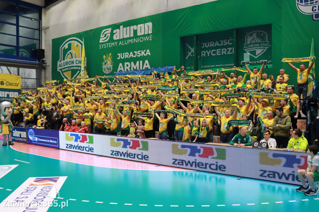 Rycerze nie dali szans Asseco Resovii Rzeszów i po zwycięstwie 3:0 awansowali na pozycję lidera