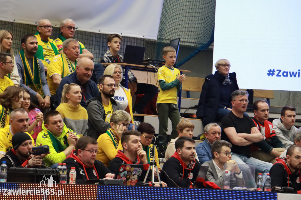 Rycerze nie dali szans Asseco Resovii Rzeszów i po zwycięstwie 3:0 awansowali na pozycję lidera