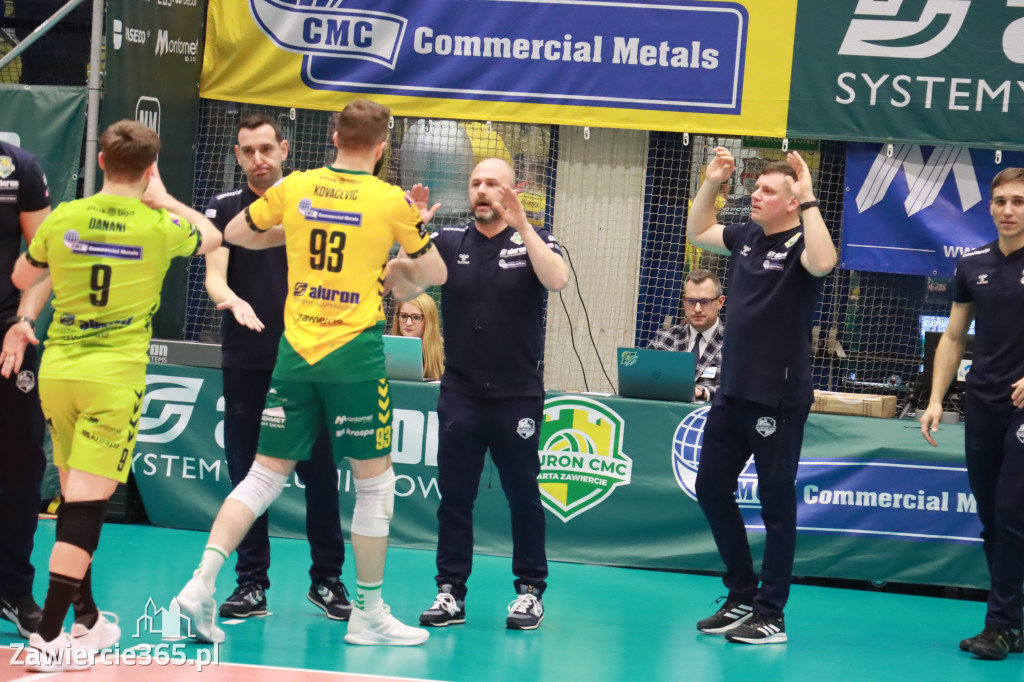 Rycerze nie dali szans Asseco Resovii Rzeszów i po zwycięstwie 3:0 awansowali na pozycję lidera