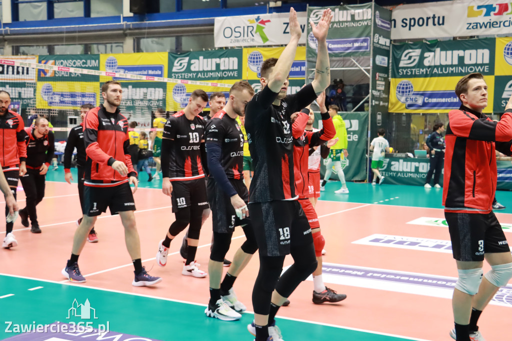 Rycerze nie dali szans Asseco Resovii Rzeszów i po zwycięstwie 3:0 awansowali na pozycję lidera